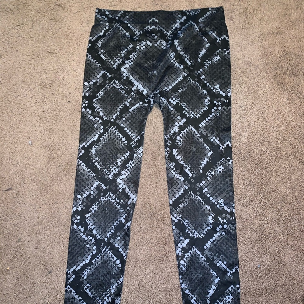Snake Skin Leggings